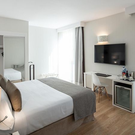 Catalonia Bristol Hotel Sant Andreu de la Barca Luaran gambar